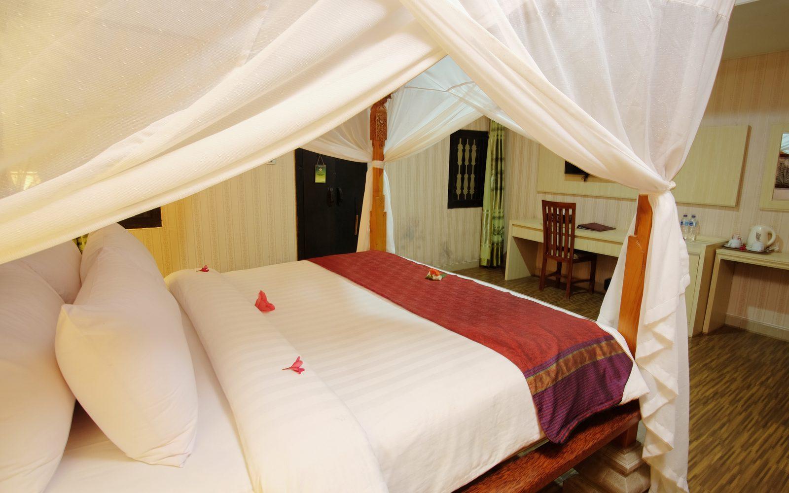 Puri Saron Senggigi Hotel Exteriér fotografie